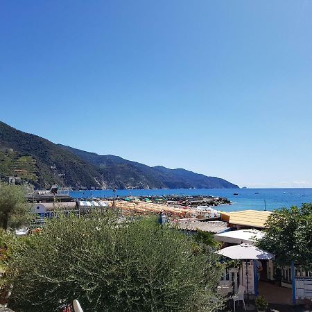 Pretty White House Villa Monterosso al Mare Bagian luar foto