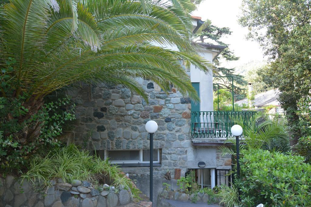 Pretty White House Villa Monterosso al Mare Bagian luar foto