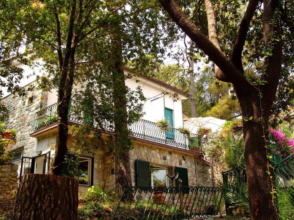 Pretty White House Villa Monterosso al Mare Bagian luar foto