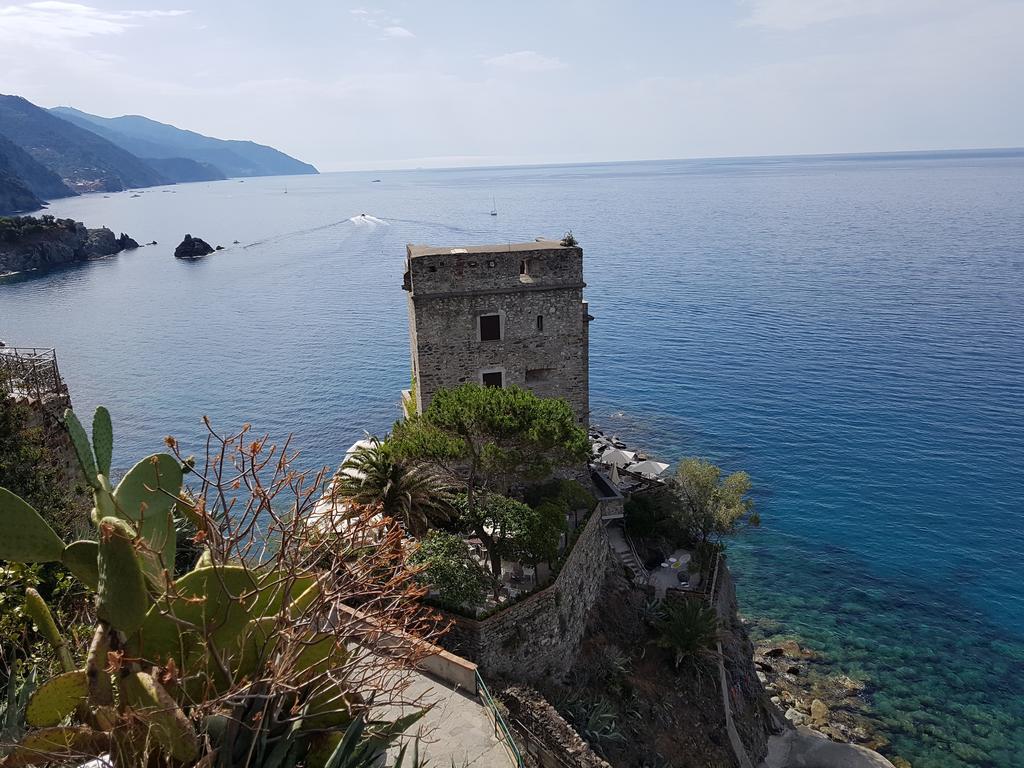 Pretty White House Villa Monterosso al Mare Bagian luar foto